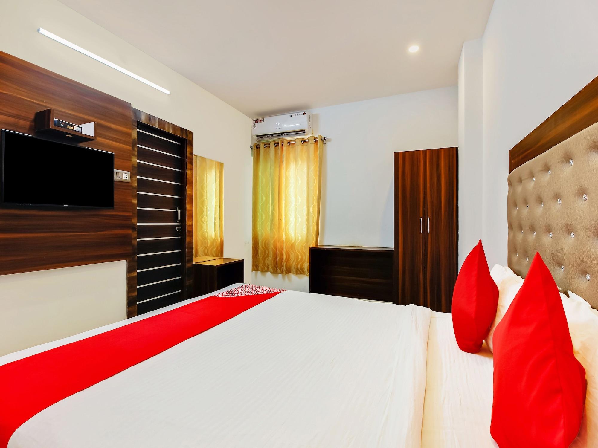 Oyo 29131 Hotel Mn Grand Шемшабад Екстер'єр фото