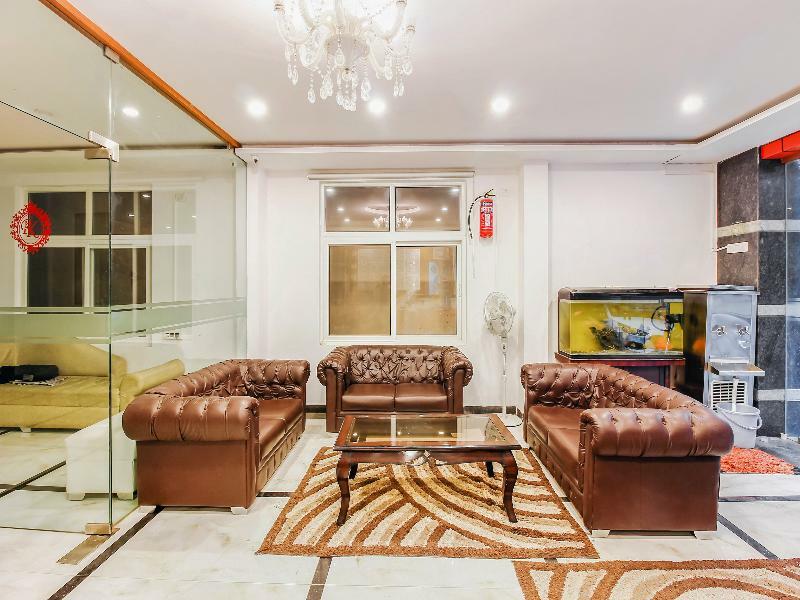 Oyo 29131 Hotel Mn Grand Шемшабад Екстер'єр фото